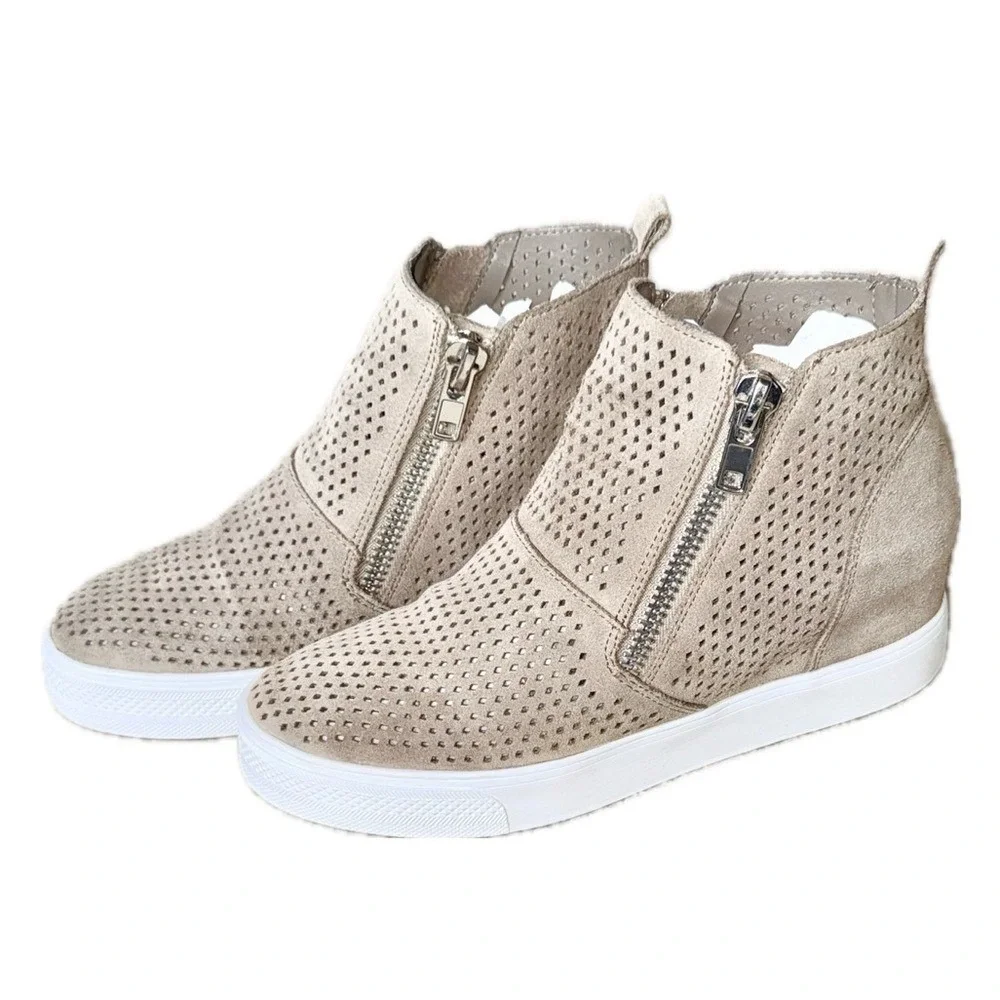 🥾🌿 STEVE MADDEN‎ Wedgie-P Perforated Suede Wedge Sneakers Tan 8.5M